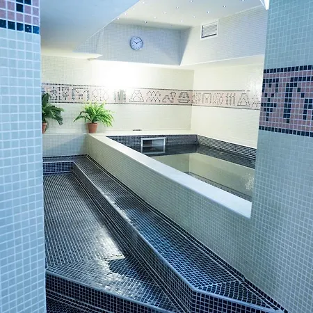 Martin Club 3* バンスコ