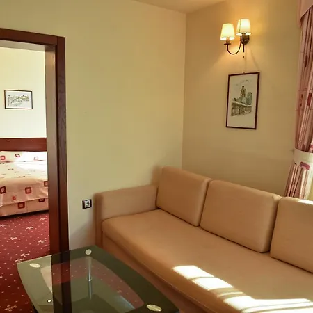 Martin Club Hotel 3*