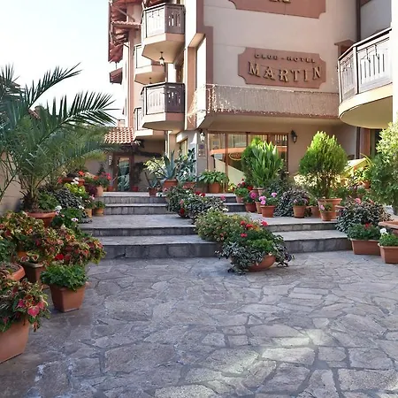 Martin Club 3*