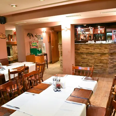 Martin Club Szálloda