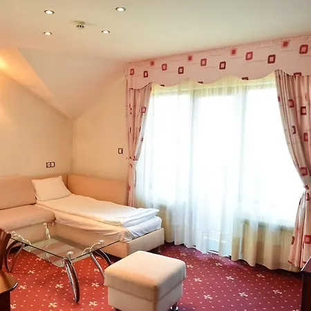 ホテル Martin Club バンスコ