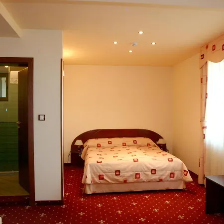 Martin Club Szálloda 3*