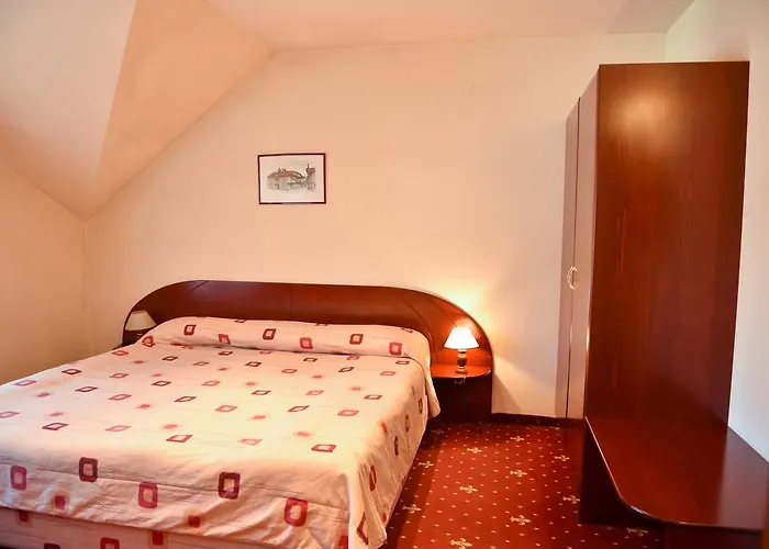 Martin Club Szálloda 3*